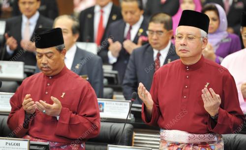 MOHD NAJIB TUN ABDUL RAZAK