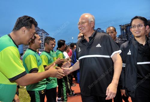 KL21_07102016_HSN