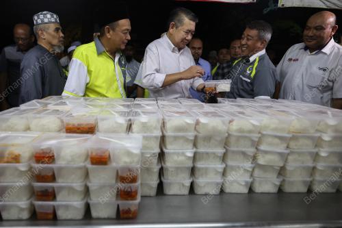 DATUK SERI SALAHUDDIN AYUB
