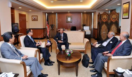 KL21_08072013_PARLIMEN