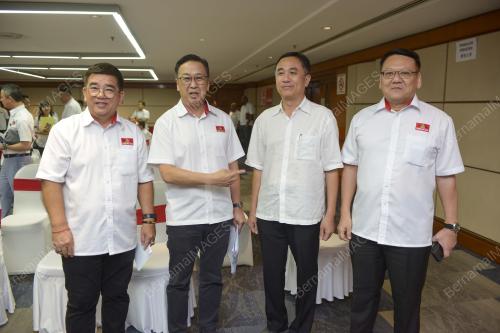 DATUK DR DOMINIC LAU