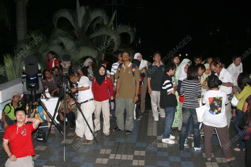 GERHANA BULAN PENUMBRA