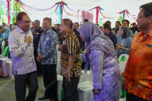 DATUK SERI ANWAR IBRAHIM