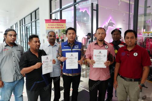 KAMARUL BAHARIN MANSOR