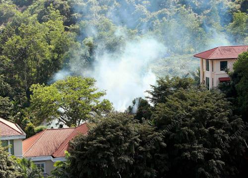 TANAH RUNTUH BUKIT ANTARABANGSA