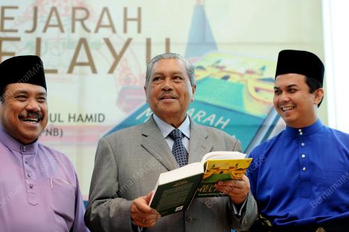KL21_10032015_BUKU