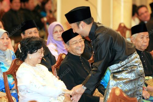 TUN DR MAHATHIR MOHAMAD