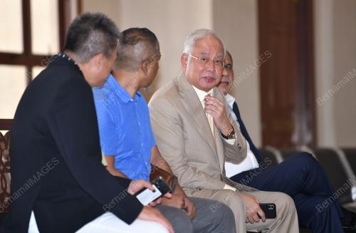 KL21_10062019_MAHKAMAH