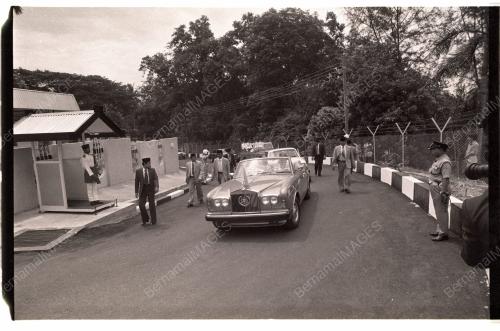 PERARAKAN KERETA DI RAJA