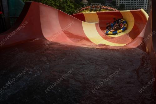 TINJAUAN TAMAN TEMA SUNWAY LAGOON