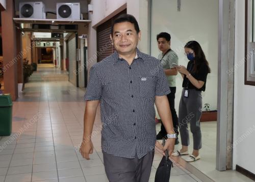 MOHD RAFIZI RAMLI