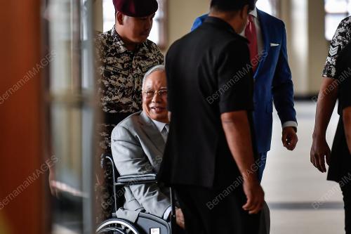 DATUK SERI NAJIB TUN RAZAK