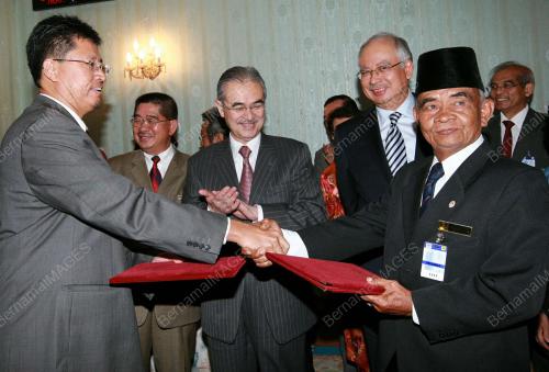 ABDULLAH AHMAD BADAWI