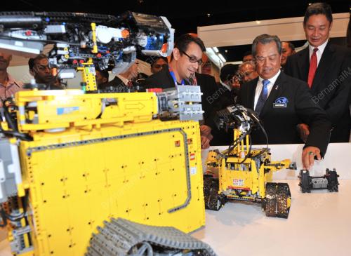 KL21_10112012_TPM_ROBOT2