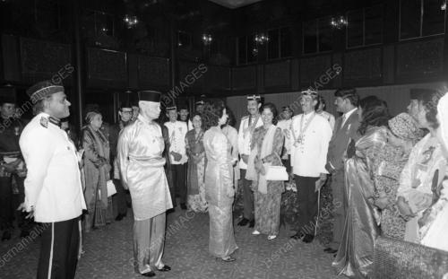 KL21_11032015_PENGURNIAAN