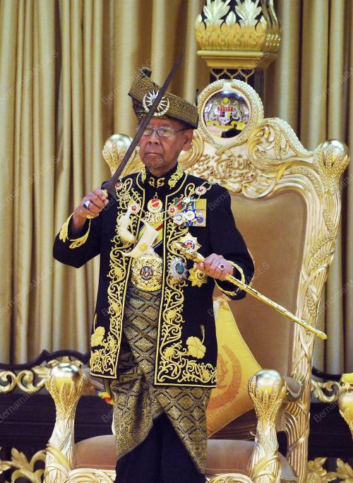 KL21_11042012_PERTABALAN_KERIS