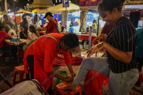 PERSIAPAN AKHIR SEMPENA DEEPAVALI
