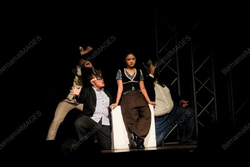TEATER TARIAN KUCING HITAM