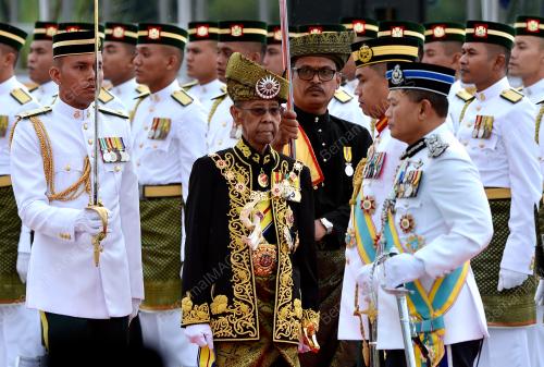 KL21_12122016_PARLIMEN