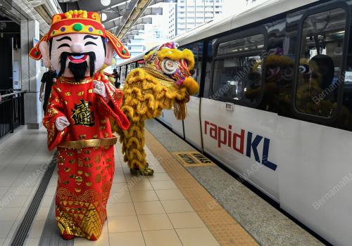 KL21_13022019_CNY_BN201902120285
