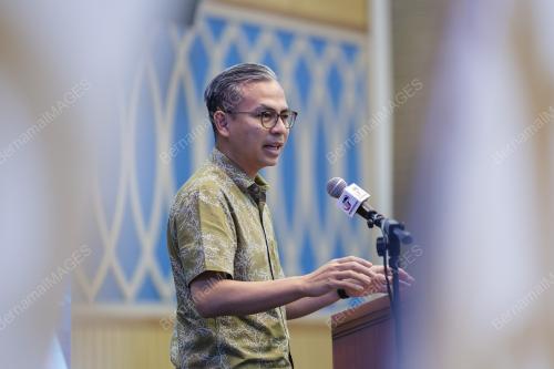 DATUK FAHMI FADZIL