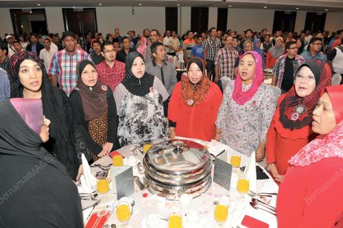 KL21_13102013_SAHABAT