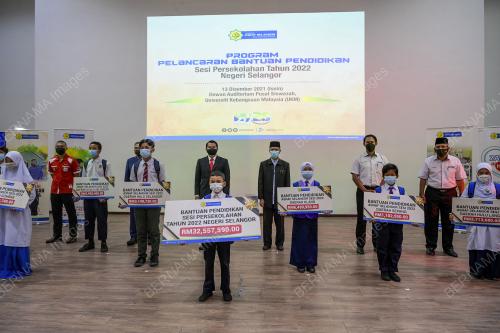 DATUK DR ANHAR OPIR