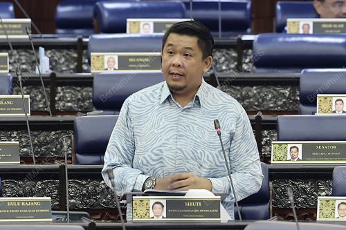 LUKANISMAN AWANG SAUNI