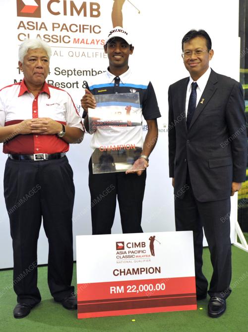 DATUK SERI AHMAD SHABERY CHEEK