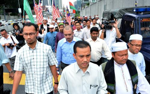 KL21_14092012_NGO_BANTAH