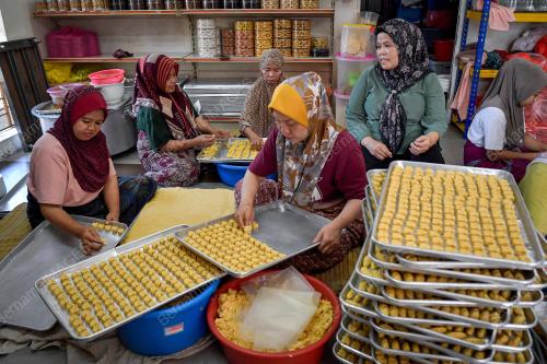 PERSIAPAN AWAL KUIH RAYA