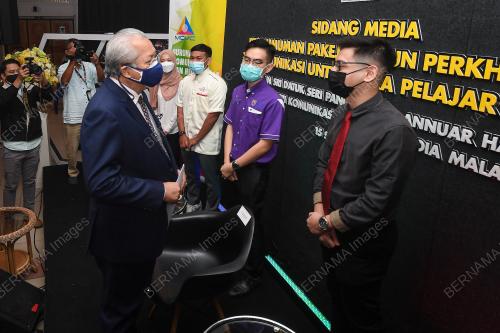 TAN SRI ANNUAR MUSA