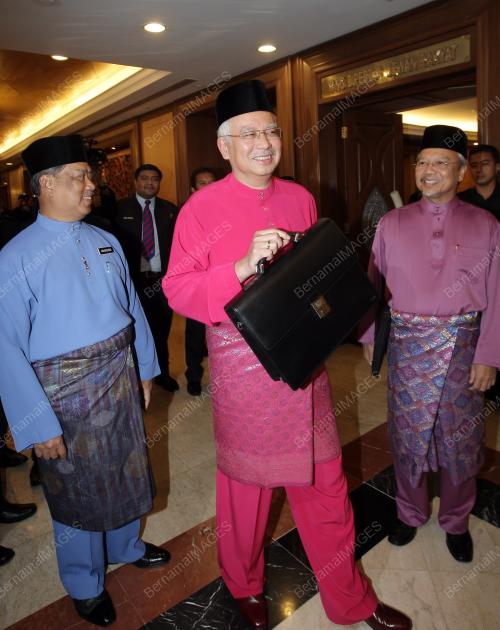 MOHD NAJIB TUN ABDUL RAZAK