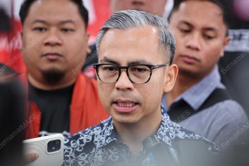 FAHMI FADZIL