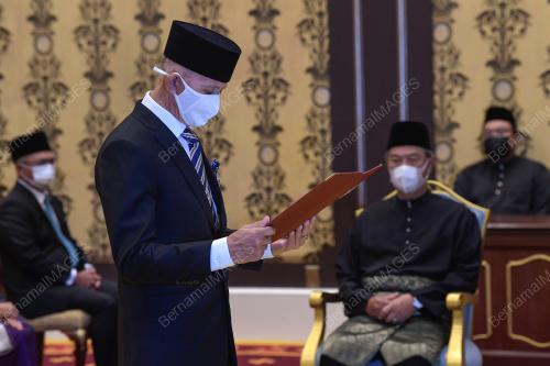 SENATOR DATUK GUAN DEE KOH HOI