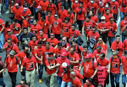 KL21_16092015_MERAH
