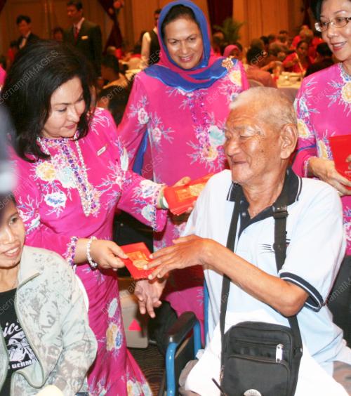 ROSMAH MANSOR