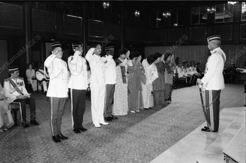 PENGURNIAAN