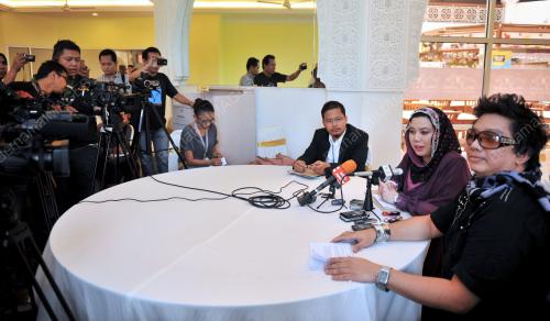 KL21_18012012_UMMI_AZWAN