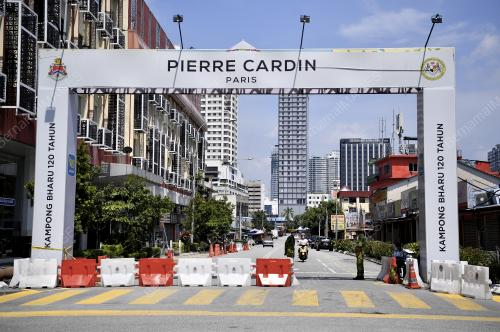 TINJAUAN TAPAK BAZAR RAMADAN YANG DITUTUP BERIKUTAN PKP