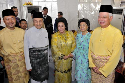 KL21_18082013_RAYA