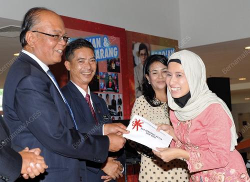 KL21_18092012_CERIA