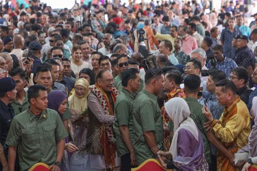 DATUK SERI ANWAR IBRAHIM
