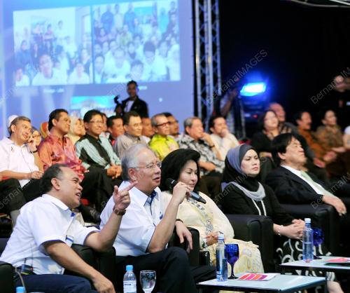 DATUK SERI MOHD NAJIB TUN ABDUL RAZAK