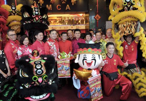 KL21_19022015_CNY