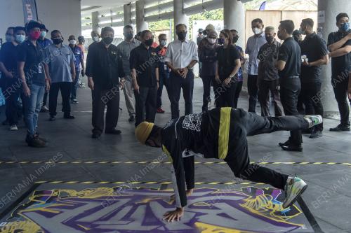 DATUK SERI MAHADI CHE NGAH
