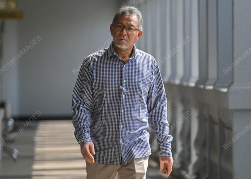 DATUK SERI AZLAN MAN