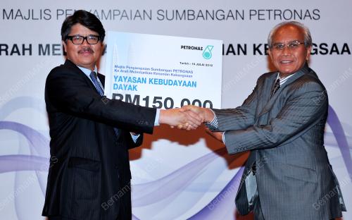 KL21_19072012_PETRONAS