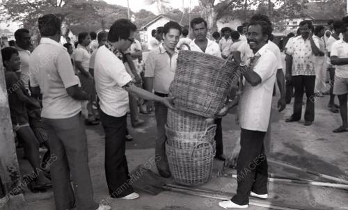 GOTONG-ROYONG