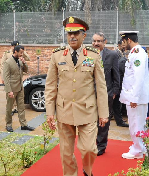 KL21_19102015_PERTAHANAN_ARAB